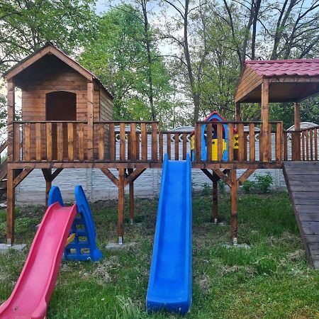 Cabanutele Din Lemn Villa Kiskoh Kültér fotó